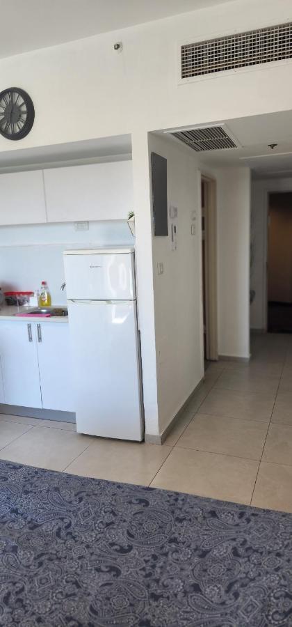 דירת חדר יפה ונעימה באיזור פסטורלי ושקט Apartment Zikhron Ya'akov Exterior photo
